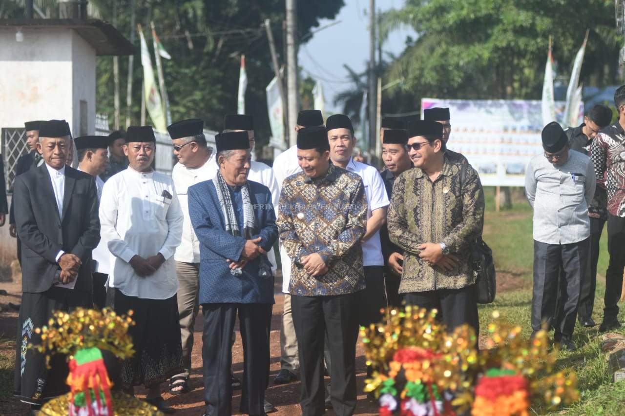 Maryadi SH (DPRD Muaro jambi ) dampingi Bupati Muaro Jambi BBS